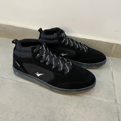Alternative view of Zapatilla Botita Deportiva Vanner #C5701VR Negro